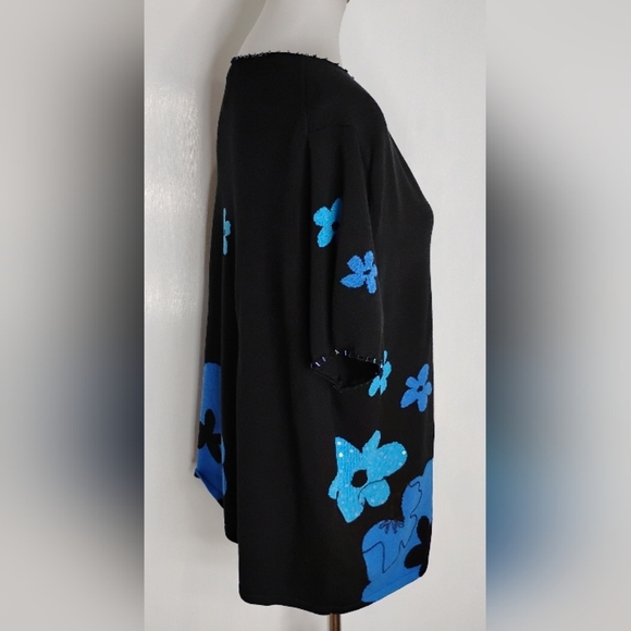 SILK BLEND FLOWER POWER KNIT TOP - Picture 5 of 11